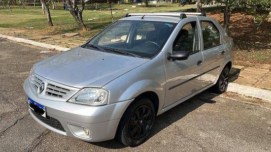RENAULT LOGAN 1.0 EXPRESSION 16V FLEX 4P MANUAL RENAULT LOGAN 1.0 EXPRESSION 16V FLEX 4P MANUAL
